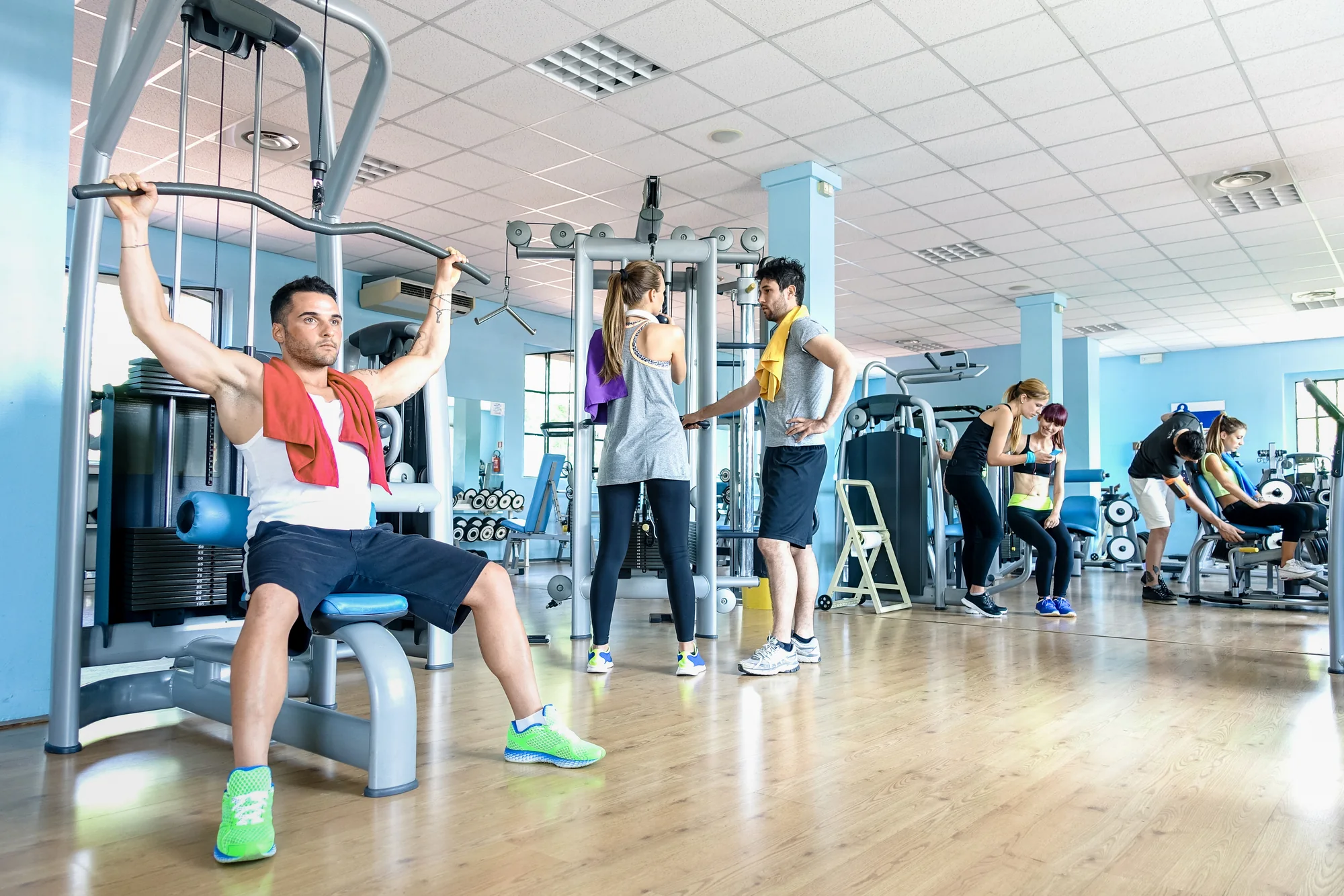 Commercial fitness facility equipped with strength and cardio machines